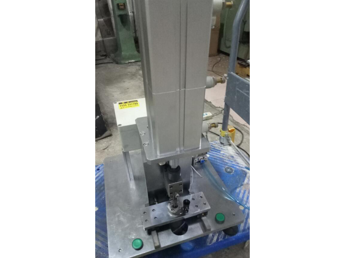 案例12小型装片机